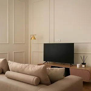 nabila-apartment.italymilanhotels.net/