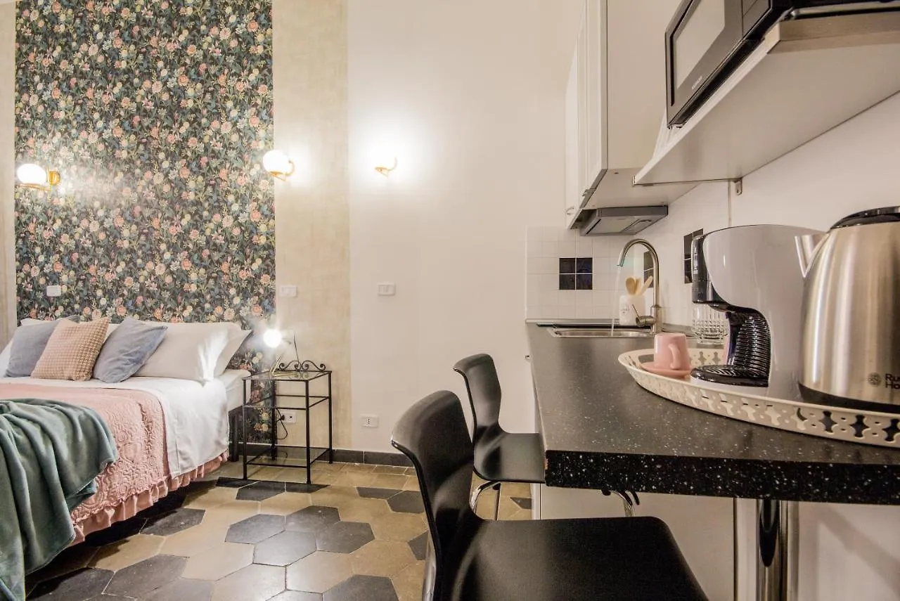 Appartamento Flora Metro Vittorio Roma Apartamento